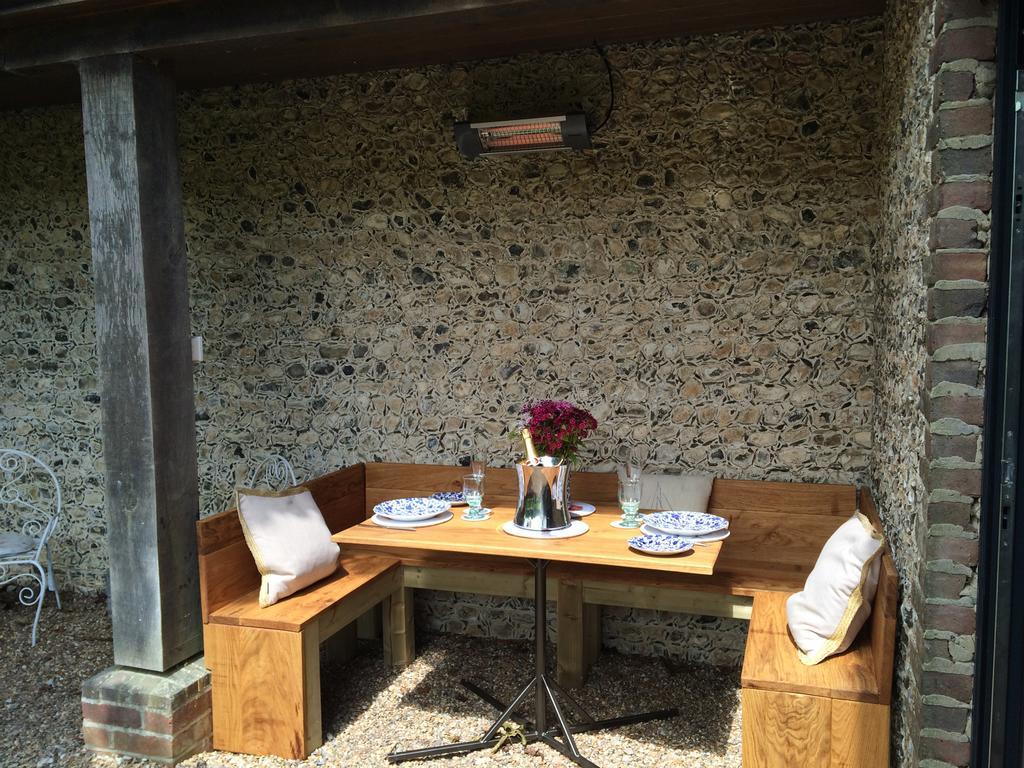 Shepherds Barn West Dean Exteriör bild